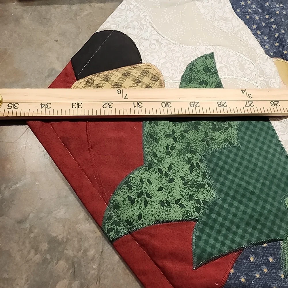 Country Patchwork Christmas Table Runner Appliqued ~Santa~Holiday Decor 34x13